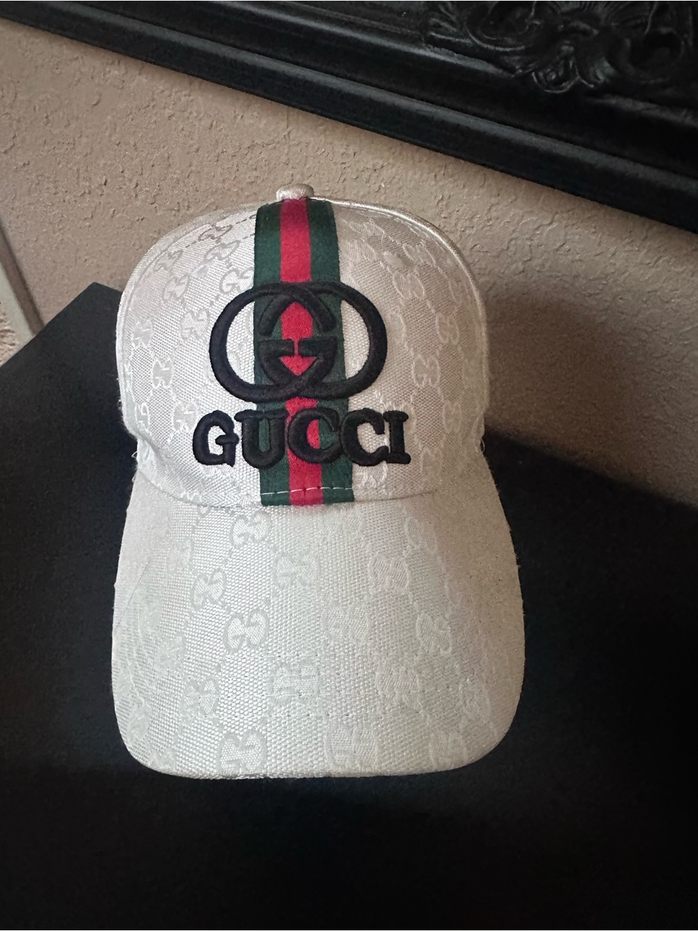 Preloved GG White Logo Baseball Cap with Green-Red Stripe